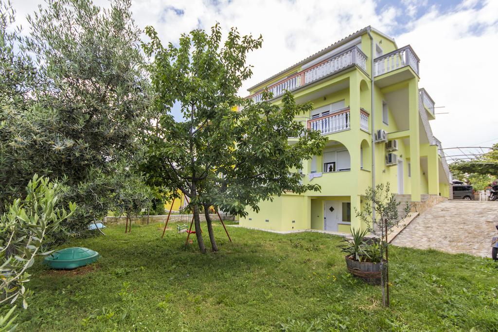 Apartment Vilic Pula Luaran gambar